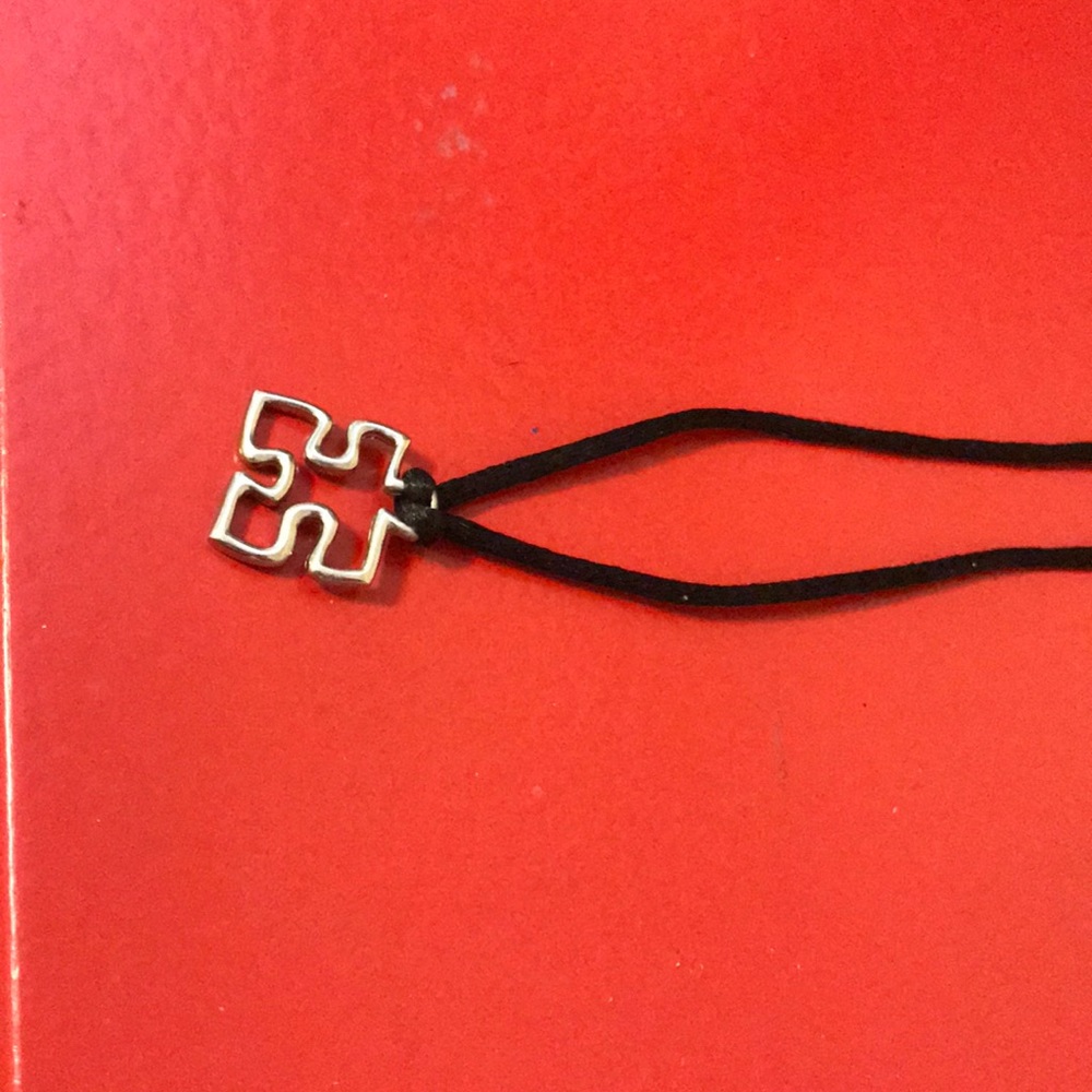 Puzzle necklace